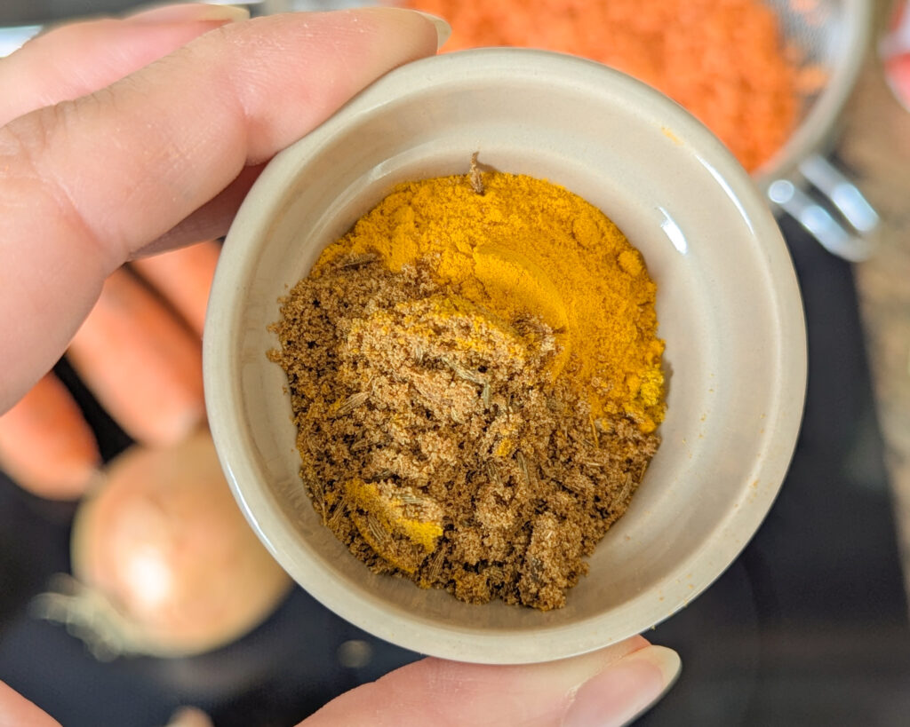 épices pour le dahl de lentilles corail